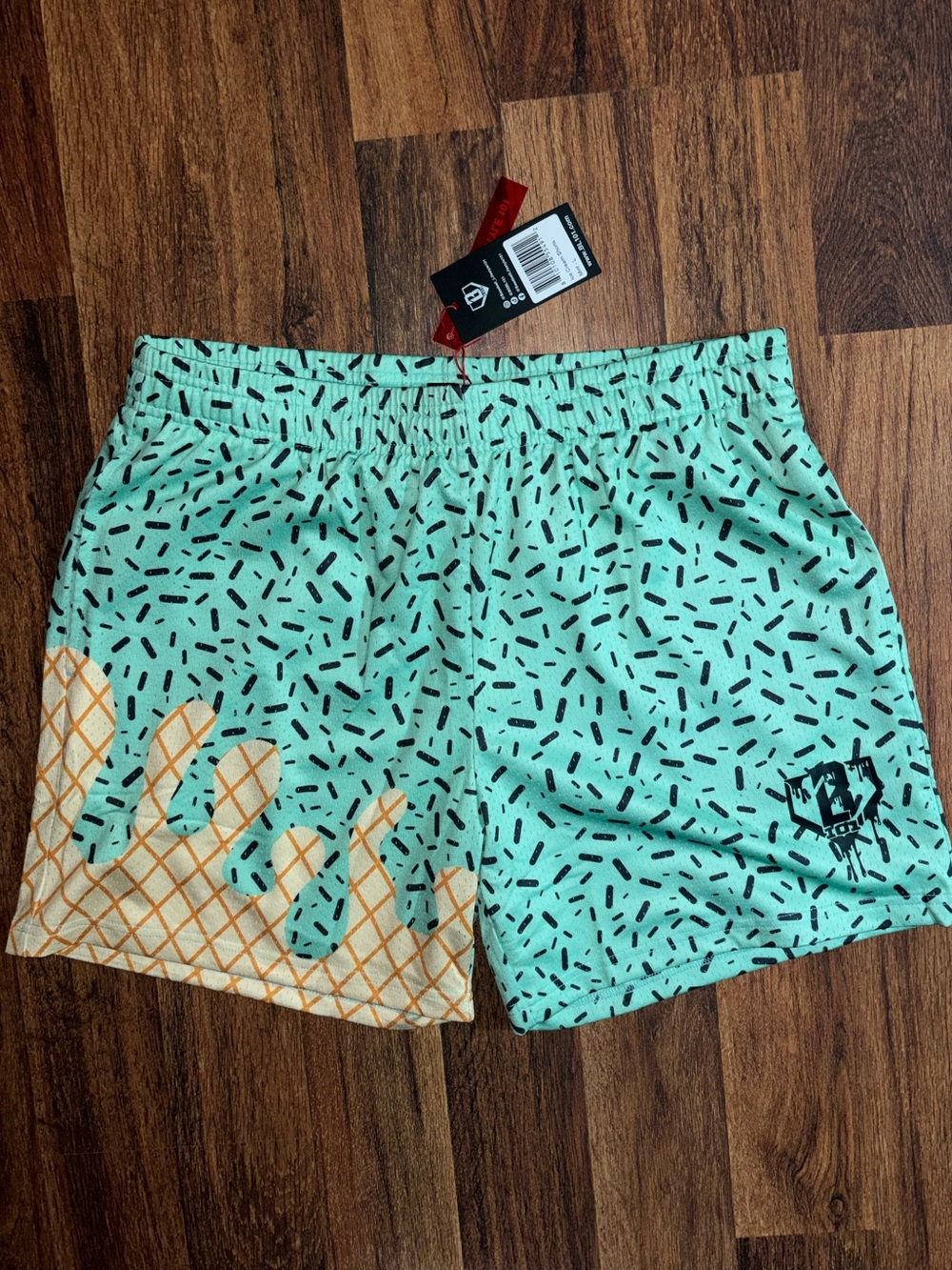 NWT Baseball Lifestyle 101 Ice Cream Shorts Mint Mesh Men’s Large